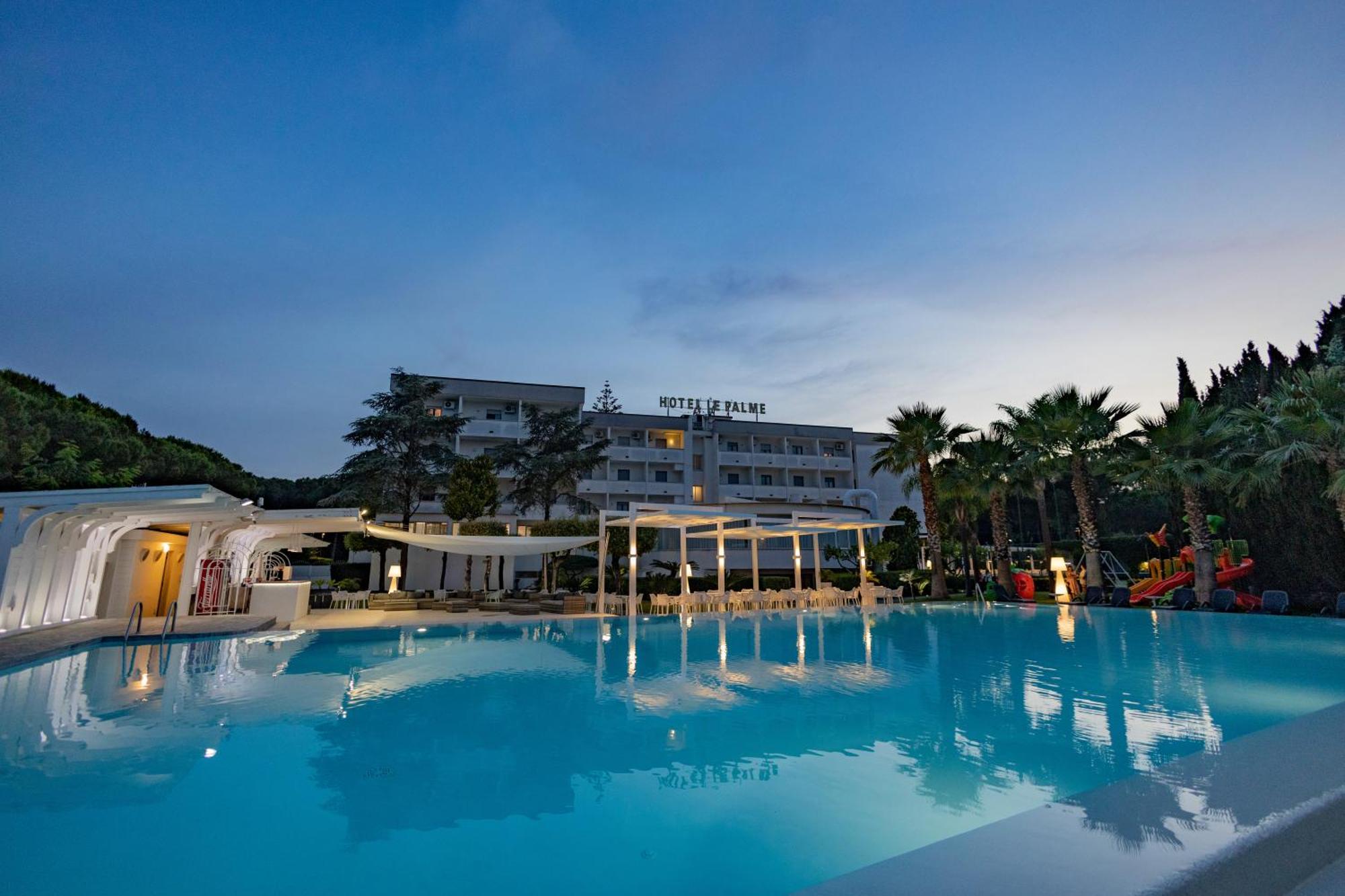 Hotel Le Palme Paestum Exteriör bild